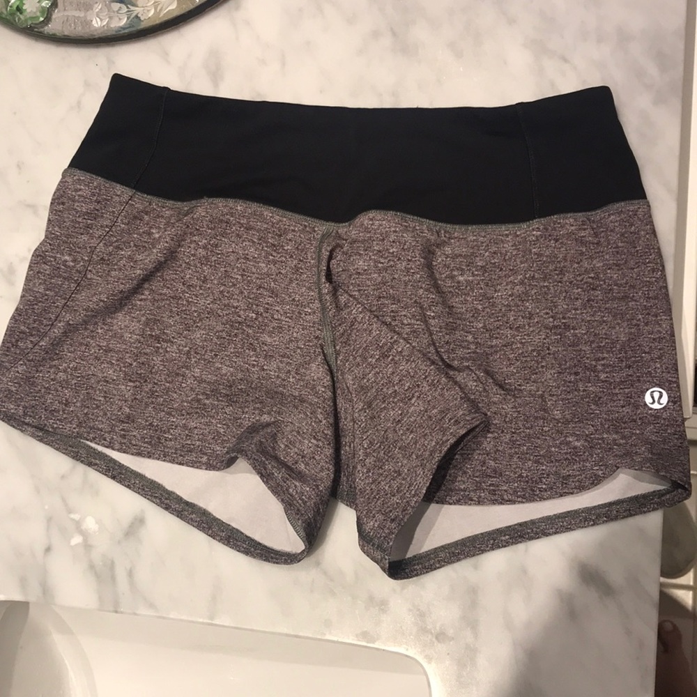 LULULEMON SPEED SHORTS